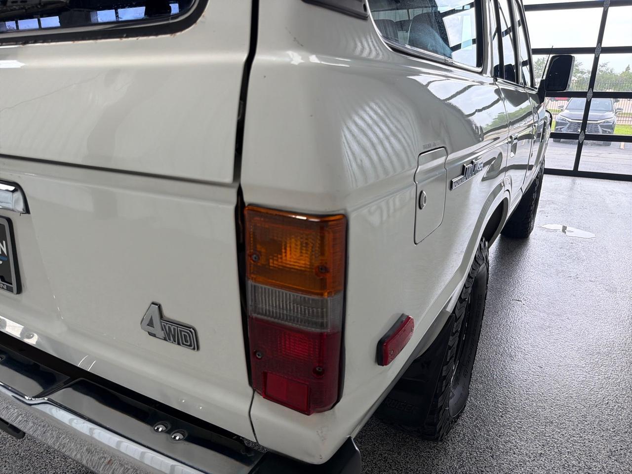1989 Toyota Land Cruiser ARB Bumper, OME Lift, Roof Top Tent, BMW Seats Houston TX 1989 Toyota Land Cruiser ARB Bumper, OME Lift, Roof Top Tent, BMW Seats Houston TX
