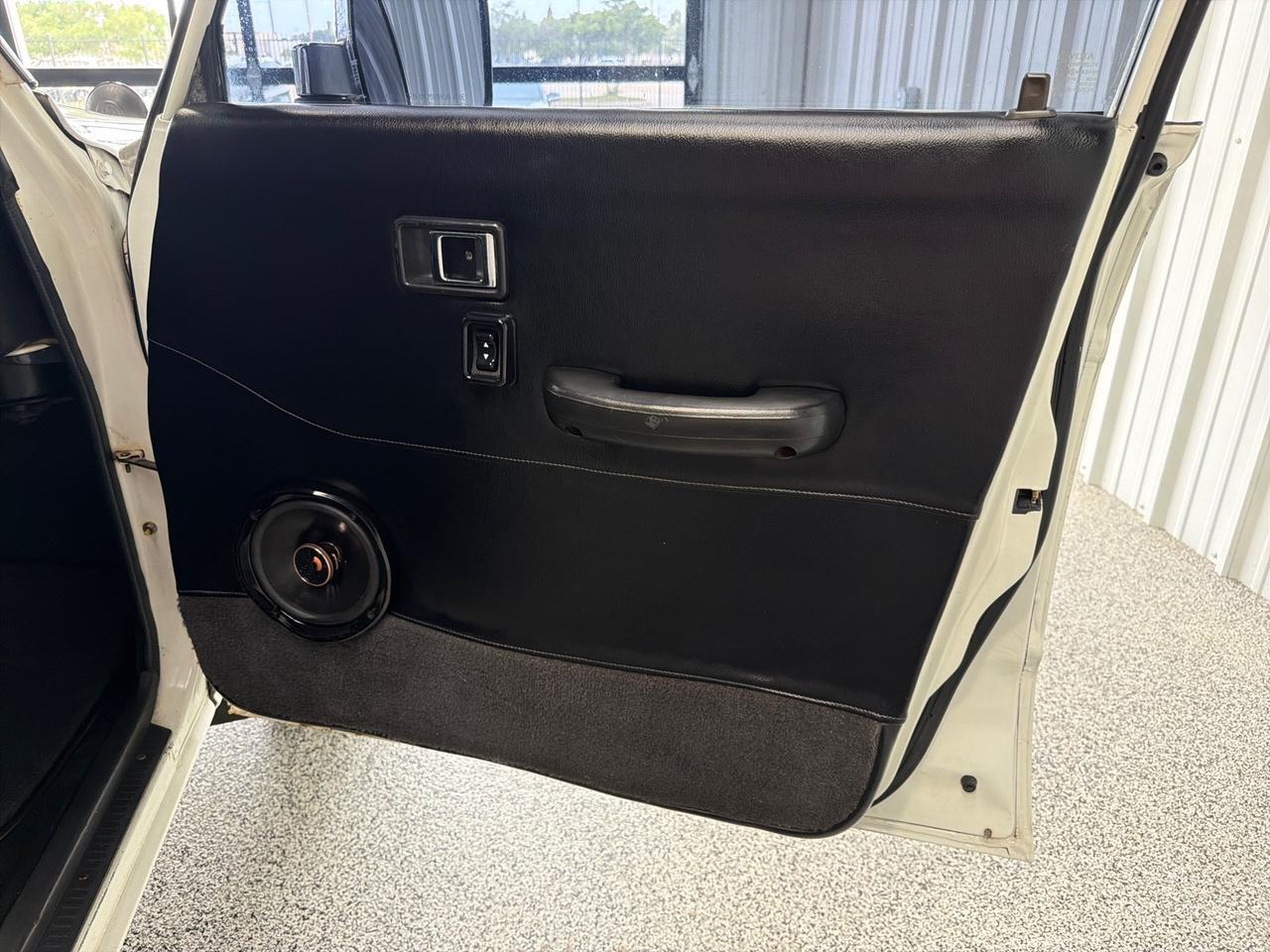 1989 Toyota Land Cruiser ARB Bumper, OME Lift, Roof Top Tent, BMW Seats Houston TX 1989 Toyota Land Cruiser ARB Bumper, OME Lift, Roof Top Tent, BMW Seats Houston TX
