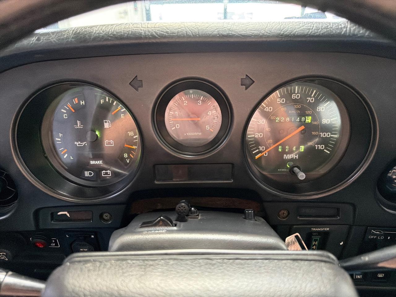 1989 Toyota Land Cruiser ARB Bumper, OME Lift, Roof Top Tent, BMW Seats Houston TX 1989 Toyota Land Cruiser ARB Bumper, OME Lift, Roof Top Tent, BMW Seats Houston TX