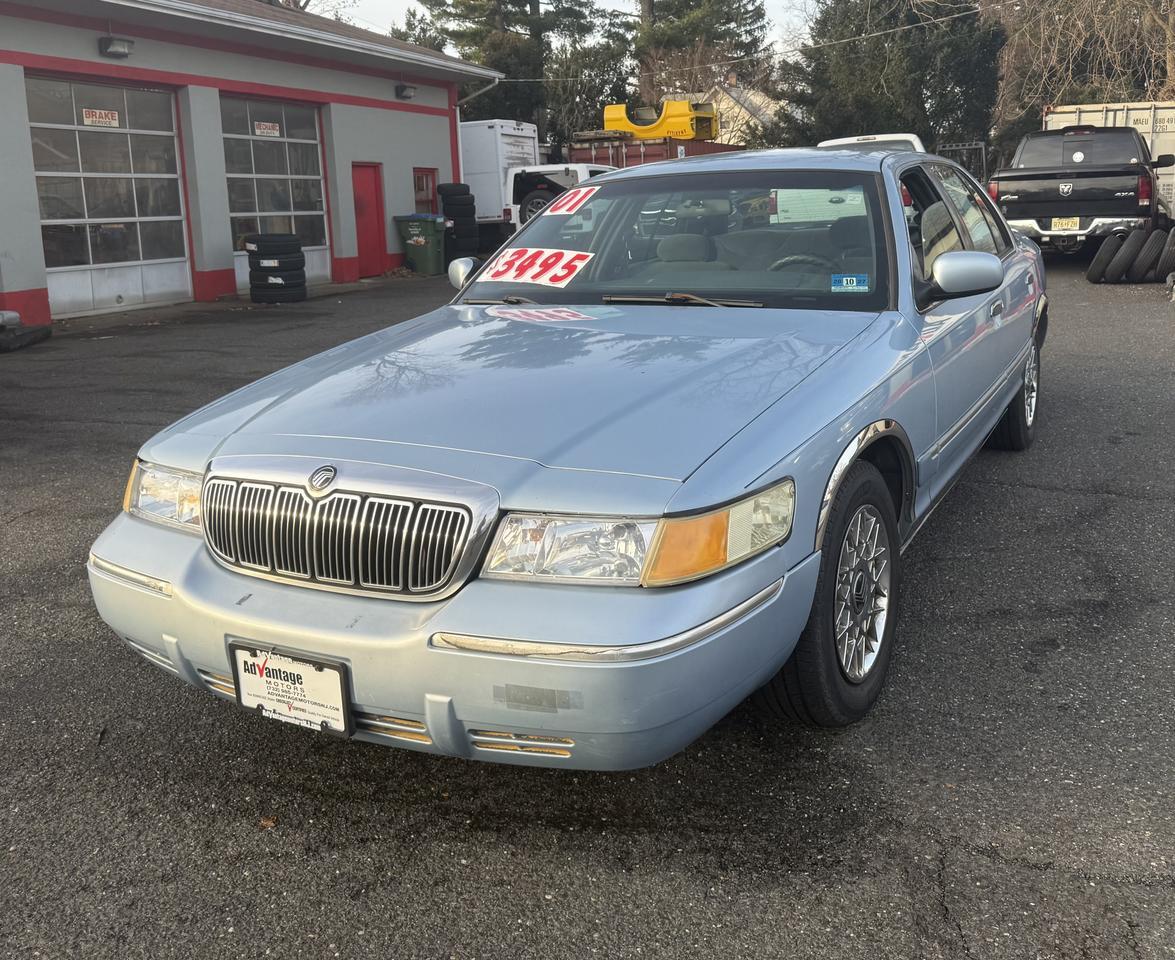 2001 Mercury Grand Marquis GS's photo