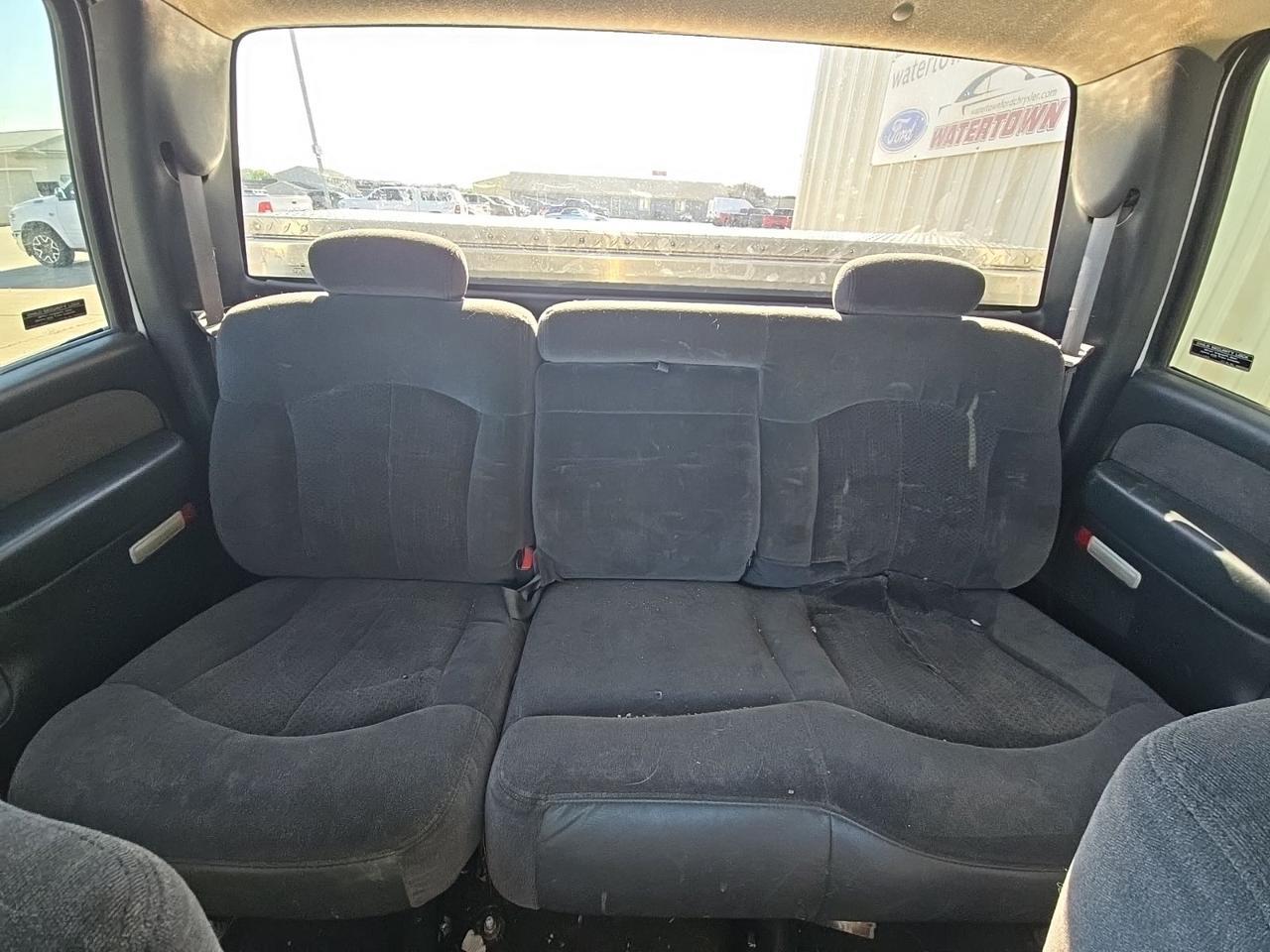 2002 Chevrolet Silverado 1500HD LS Watertown SD 2002 Chevrolet Silverado 1500HD LS Watertown SD