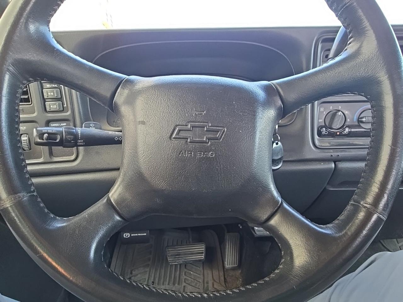 2002 Chevrolet Silverado 1500HD LS Watertown SD 2002 Chevrolet Silverado 1500HD LS Watertown SD