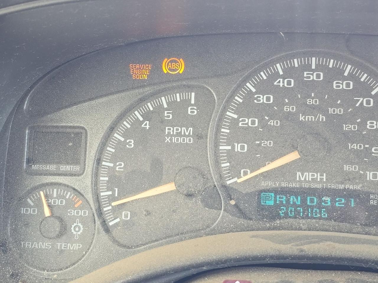 2002 Chevrolet Silverado 1500HD LS Watertown SD 2002 Chevrolet Silverado 1500HD LS Watertown SD