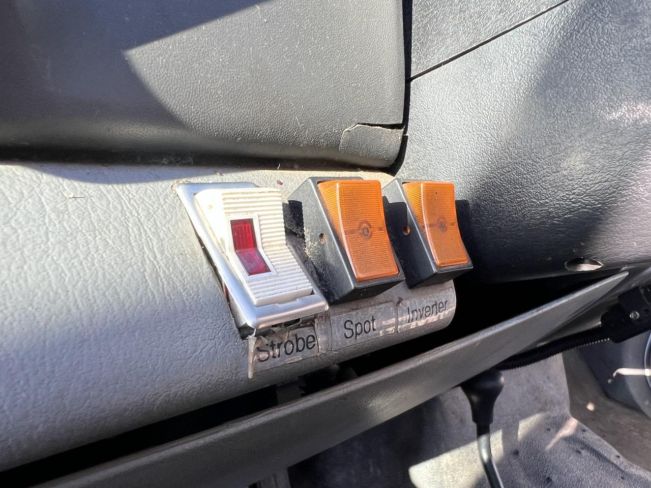 FORDF450 REGULAR CAB 4X422