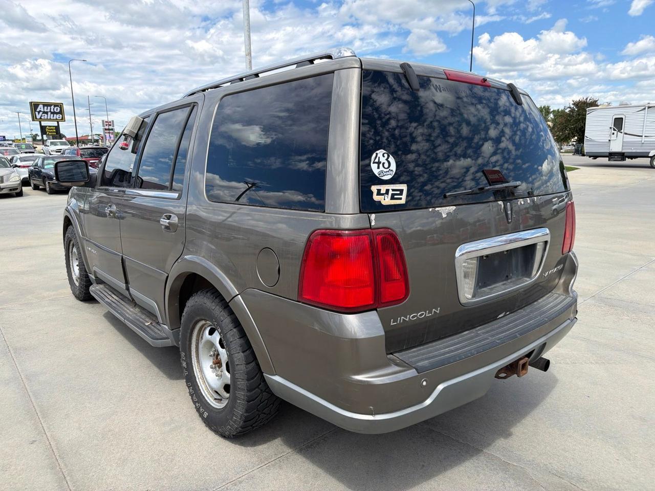 2003 Lincoln Navigator Luxury Watertown SD 2003 Lincoln Navigator Luxury Watertown SD
