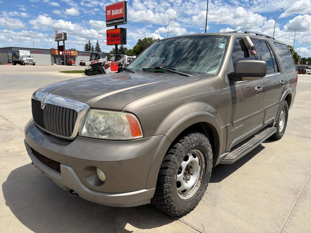 2003 Lincoln Navigator Luxury Watertown SD 2003 Lincoln Navigator Luxury Watertown SD