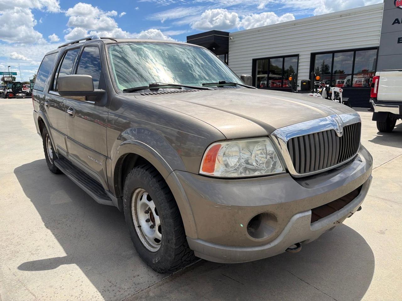 2003 Lincoln Navigator Luxury Watertown SD 2003 Lincoln Navigator Luxury Watertown SD