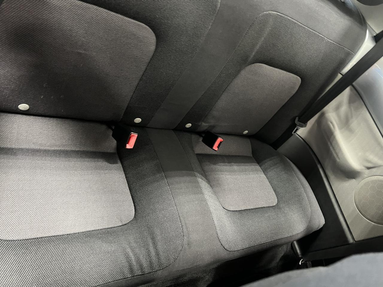 VOLKSWAGENBEETLE16