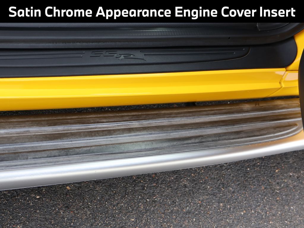 2004 Chevrolet SSR Base