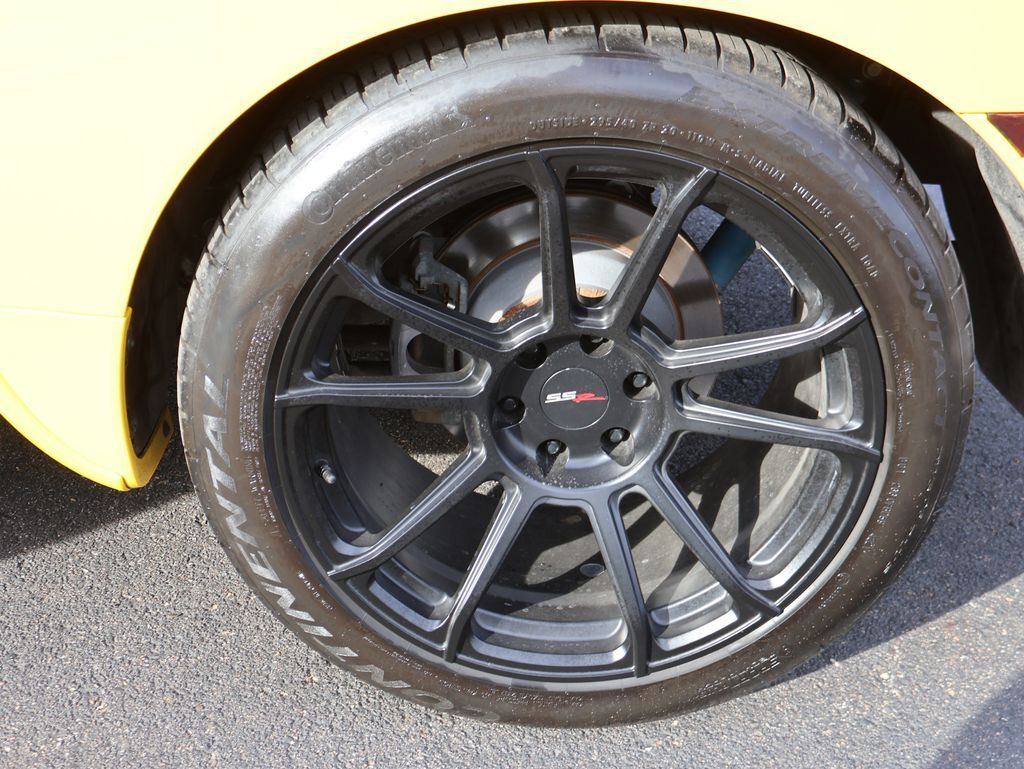 2004 Chevrolet SSR Base