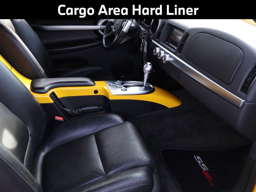 2004 Chevrolet SSR Base