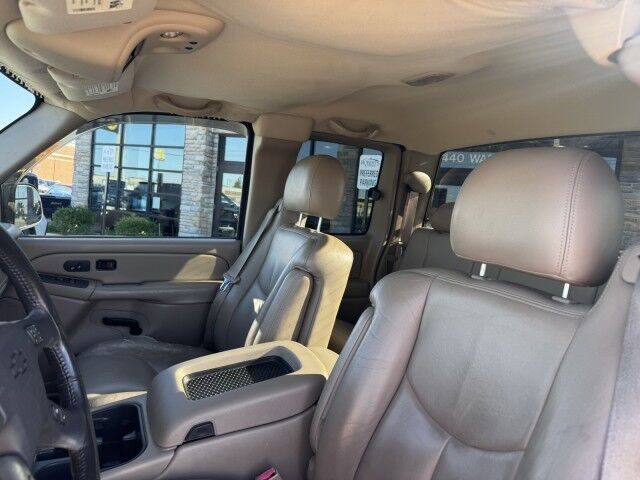 2004 Chevrolet Silverado 1500 LS Springfield IL 2004 Chevrolet Silverado 1500 LS Springfield IL
