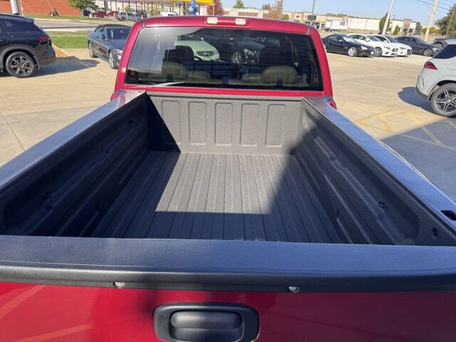 2004 Chevrolet Silverado 1500 LS Springfield IL 2004 Chevrolet Silverado 1500 LS Springfield IL