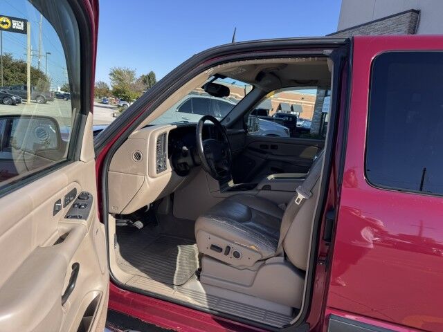 2004 Chevrolet Silverado 1500 LS Springfield IL 2004 Chevrolet Silverado 1500 LS Springfield IL