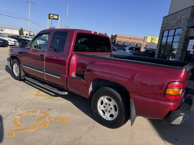 2004 Chevrolet Silverado 1500 LS Springfield IL 2004 Chevrolet Silverado 1500 LS Springfield IL