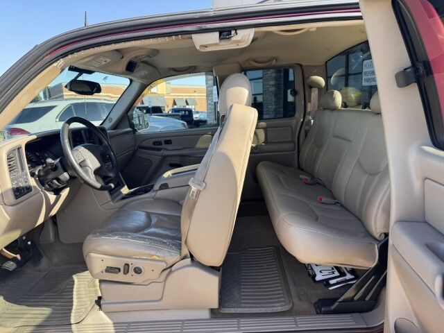 2004 Chevrolet Silverado 1500 LS Springfield IL 2004 Chevrolet Silverado 1500 LS Springfield IL