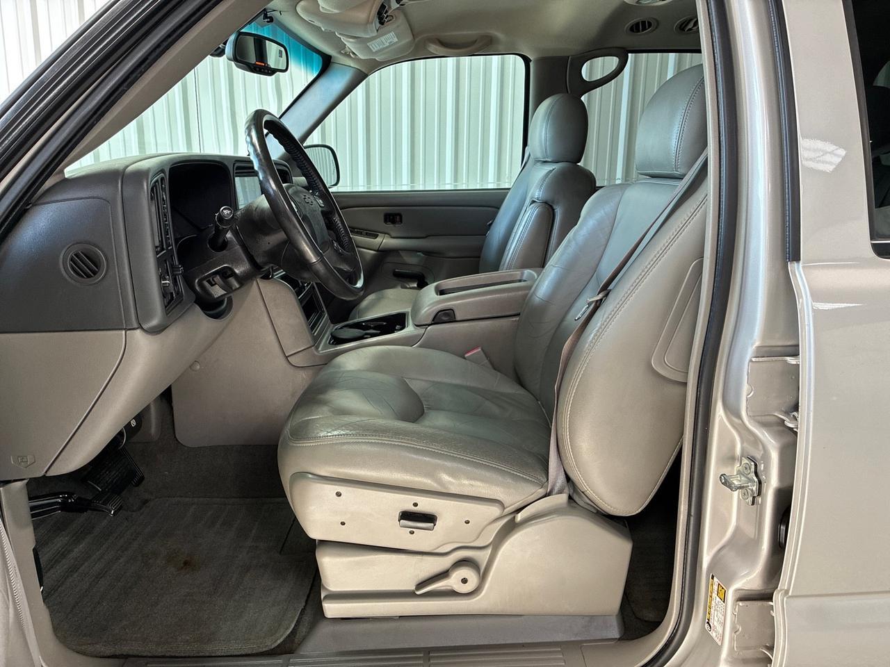 2004 Chevrolet Tahoe Z71, 83k Miles, New Radio w/ Apple Carplay Houston TX 2004 Chevrolet Tahoe Z71, 83k Miles, New Radio w/ Apple Carplay Houston TX