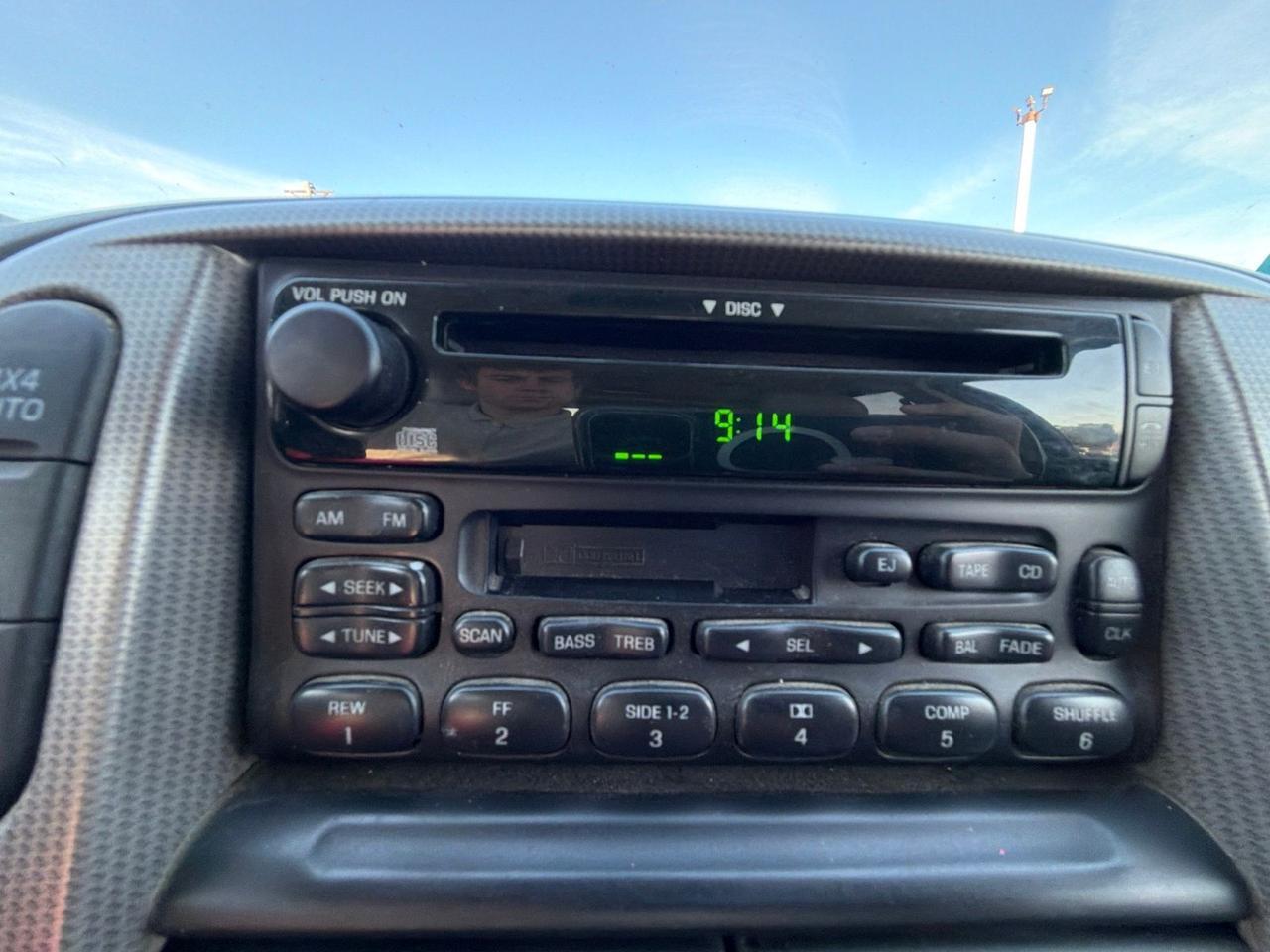 2004 Ford Explorer XLT Watertown SD 2004 Ford Explorer XLT Watertown SD