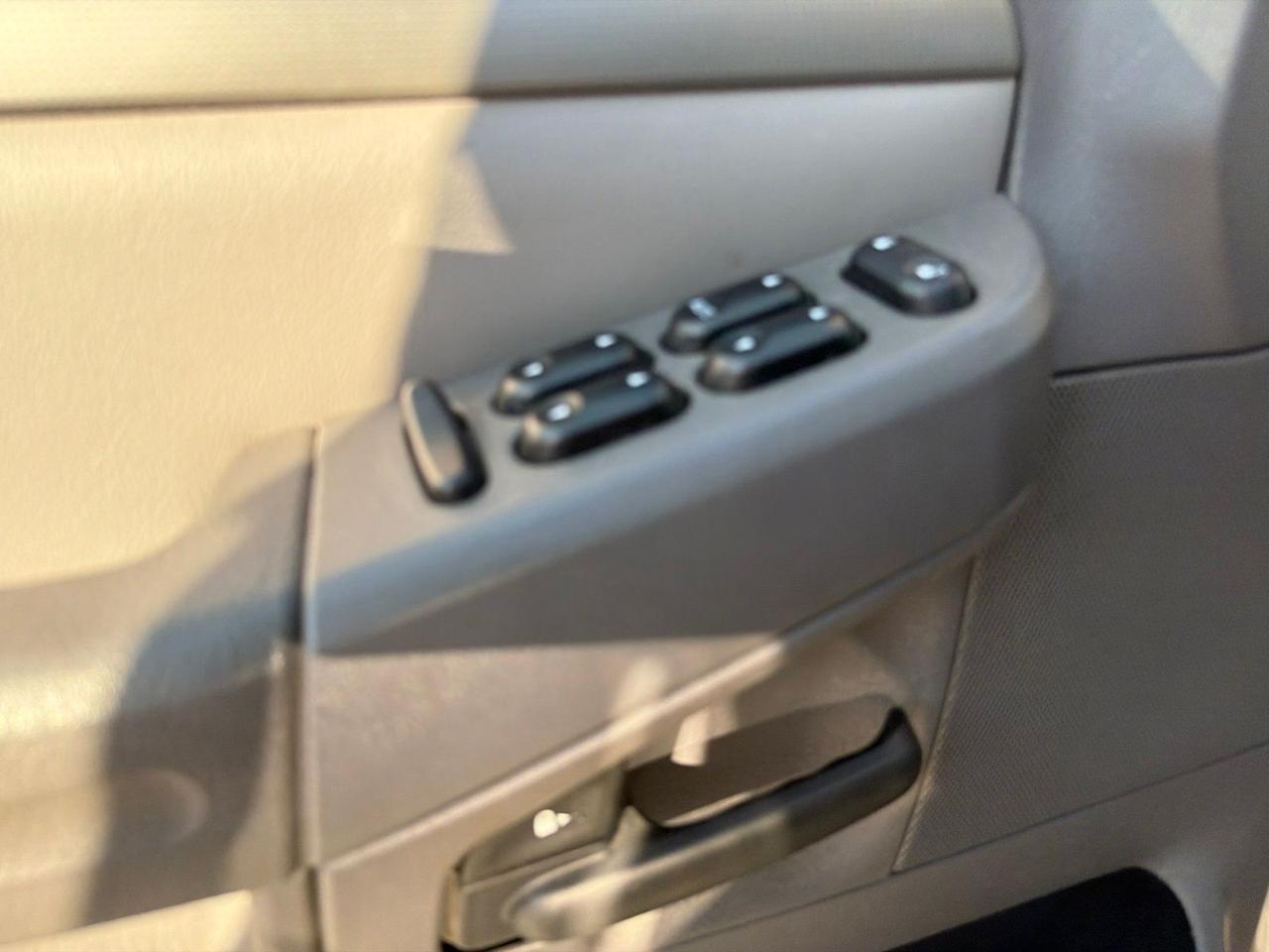 2004 Ford Explorer XLT Watertown SD 2004 Ford Explorer XLT Watertown SD
