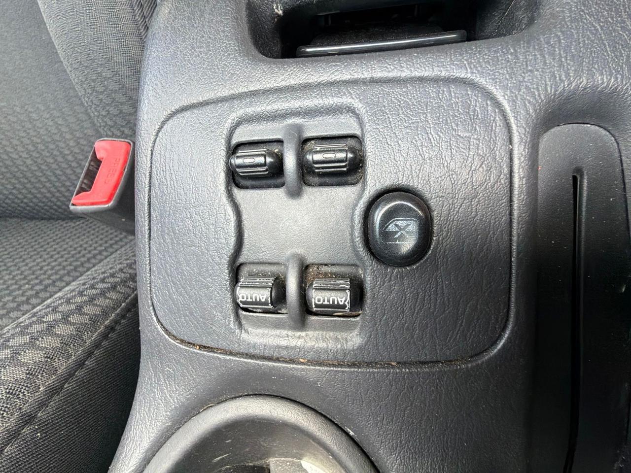 2004 Jeep Liberty Sport Watertown SD 2004 Jeep Liberty Sport Watertown SD