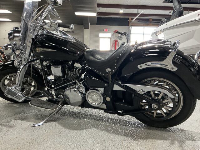 2004 Yamaha Road Star BLACK
