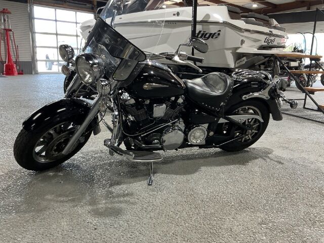 2004 Yamaha Road Star BLACK