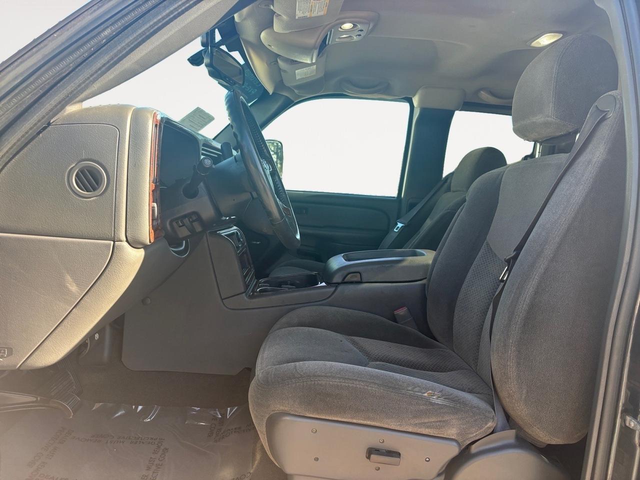 2005 Chevrolet Silverado 2500HD LS, LIFTED, RUNNING BOARDS, TOW PACKAGE, BLUETOOTH, KEYLESS START, LOW MILES, THIS TRUCK IS STILL ON THE GO! Virginia Beach VA 2005 Chevrolet Silverado 2500HD LS, LIFTED, RUNNING BOARDS, TOW PACKAGE, BLUETOOTH, KEYLESS START, LOW MILES, THIS TRUCK IS STILL ON THE GO! Virginia Beach VA