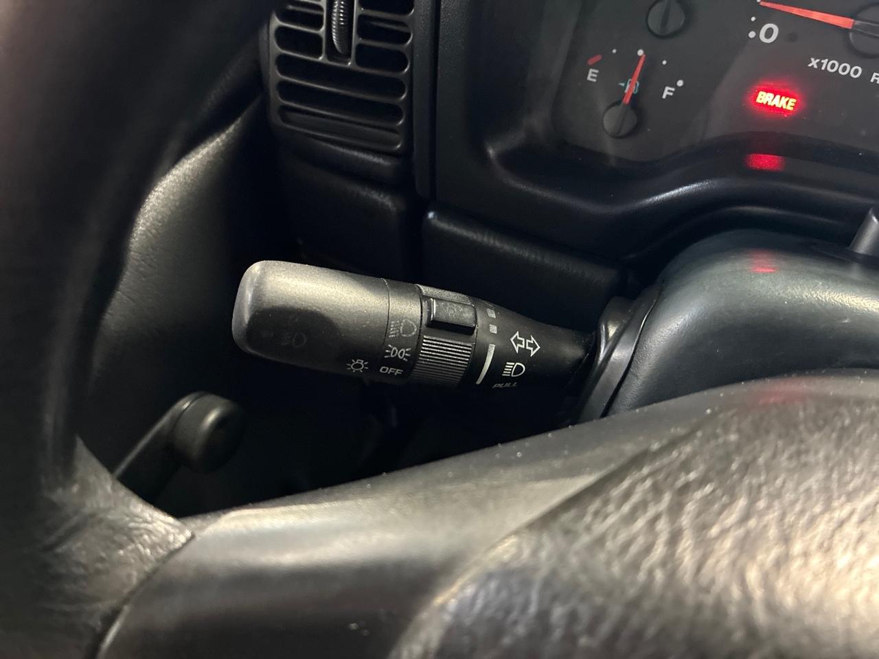 2006 Jeep Wrangler Unlimited LWB, 6-spd Manual, 4in Lift, 33in BFG All-Terrains, Bumpers, Winch, Bikini Top Houston TX 2006 Jeep Wrangler Unlimited LWB, 6-spd Manual, 4in Lift, 33in BFG All-Terrains, Bumpers, Winch, Bikini Top Houston TX