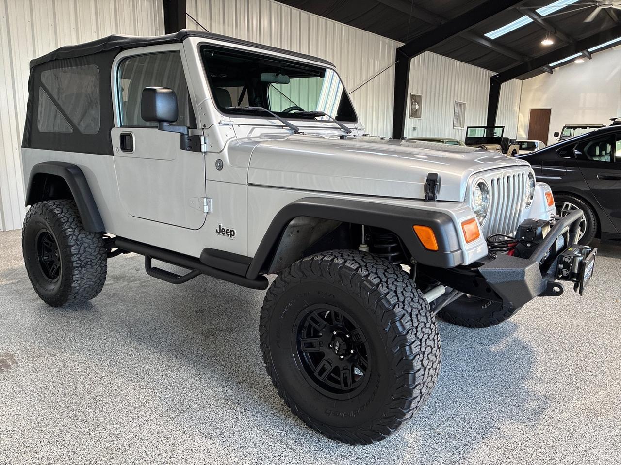 2006 Jeep Wrangler Unlimited LWB, 6-spd Manual, 4in Lift, 33in BFG All-Terrains, Bumpers, Winch, Bikini Top Houston TX 2006 Jeep Wrangler Unlimited LWB, 6-spd Manual, 4in Lift, 33in BFG All-Terrains, Bumpers, Winch, Bikini Top Houston TX