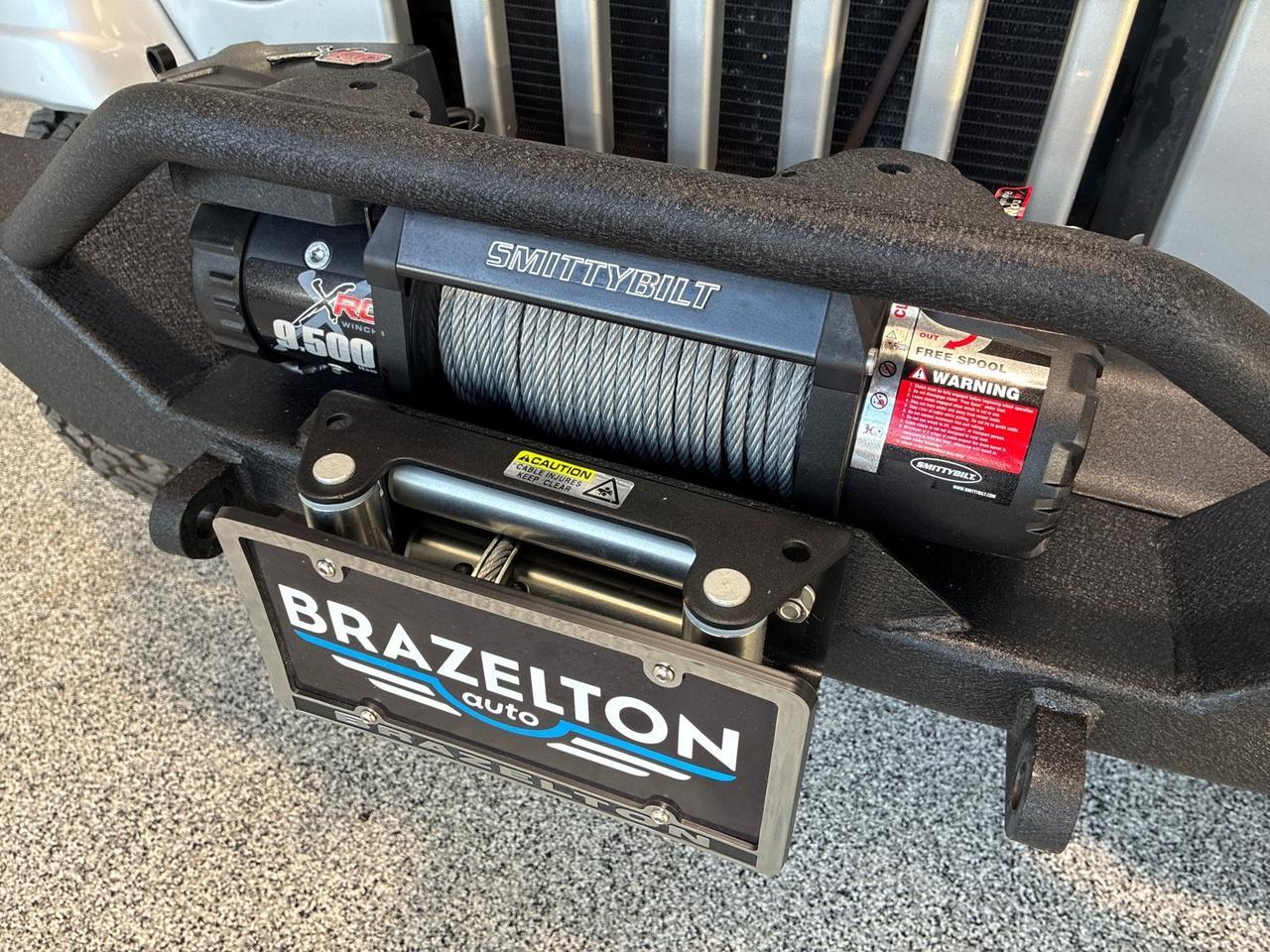 2006 Jeep Wrangler Unlimited LWB, 6-spd Manual, 4in Lift, 33in BFG All-Terrains, Bumpers, Winch, Bikini Top Houston TX 2006 Jeep Wrangler Unlimited LWB, 6-spd Manual, 4in Lift, 33in BFG All-Terrains, Bumpers, Winch, Bikini Top Houston TX