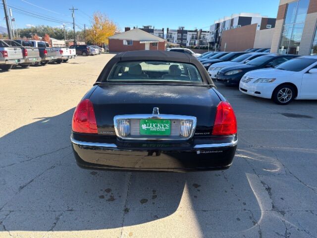 2006 Lincoln Town Car Signature Limited West Valley City UT 2006 Lincoln Town Car Signature Limited West Valley City UT