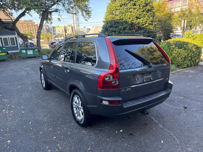 2006 Volvo XC90 2.5T AWD w/ Sunroof/3rd Row Seats 2006 Volvo XC90 2.5T AWD w/ Sunroof/3rd Row Seats