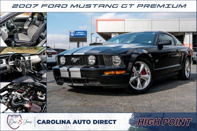 2007 Ford Mustang GT Premium / Manual / 4.6L V8 / LOW MILES! 2007 Ford Mustang GT Premium / Manual / 4.6L V8 / LOW MILES!