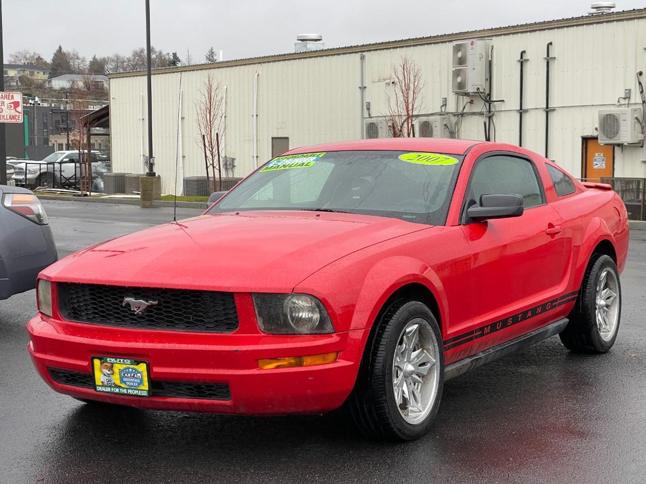 2007 Ford Mustang Premium's photo