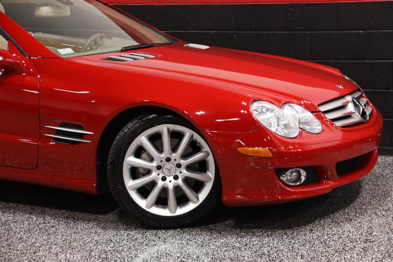 2007 Mercedes-Benz SL 550 2dr Roadster 2007 Mercedes-Benz SL 550 2dr Roadster