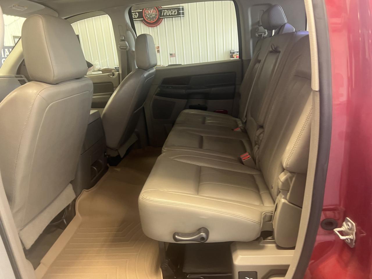 DODGERAM 3500 MEGA CAB 4X422