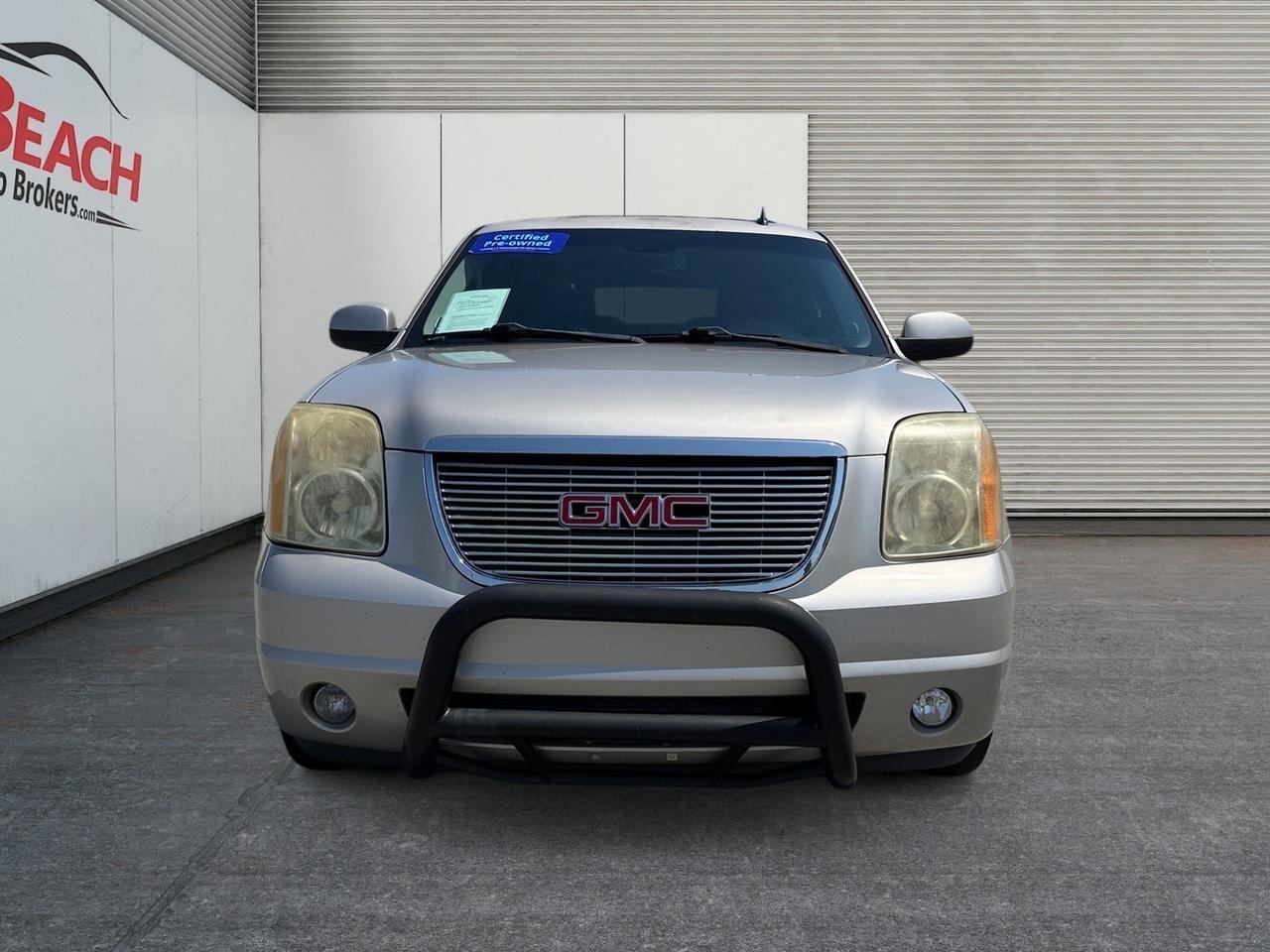 2008 GMC Yukon SLT w/4SA, DVD ENTERTAINMENT BOSE SPEAKERS, 3RD ROW, BLUETOOTH, RUNNING BOARDS, TOW PACKAGE, POWER LIFTGATE BACKUP CAMERA, POWER MIRRORS, SUNROOF, ALL WEATHER FLOOR MATS, MAKE IT YOURS TODAY! Norfolk VA 2008 GMC Yukon SLT w/4SA, DVD ENTERTAINMENT BOSE SPEAKERS, 3RD ROW, BLUETOOTH, RUNNING BOARDS, TOW PACKAGE, POWER LIFTGATE BACKUP CAMERA, POWER MIRRORS, SUNROOF, ALL WEATHER FLOOR MATS, MAKE IT YOURS TODAY! Norfolk VA