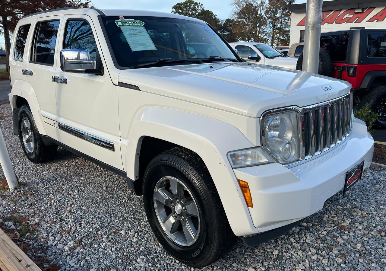2008 JEEP LIBERTY SPORT RWD, BLUETOOTH, UCONNECT, ROOF RACKS, POWER LIFTGATE, AND TRADE-IN! 2008 JEEP LIBERTY SPORT RWD, BLUETOOTH, UCONNECT, ROOF RACKS, POWER LIFTGATE, AND TRADE-IN!