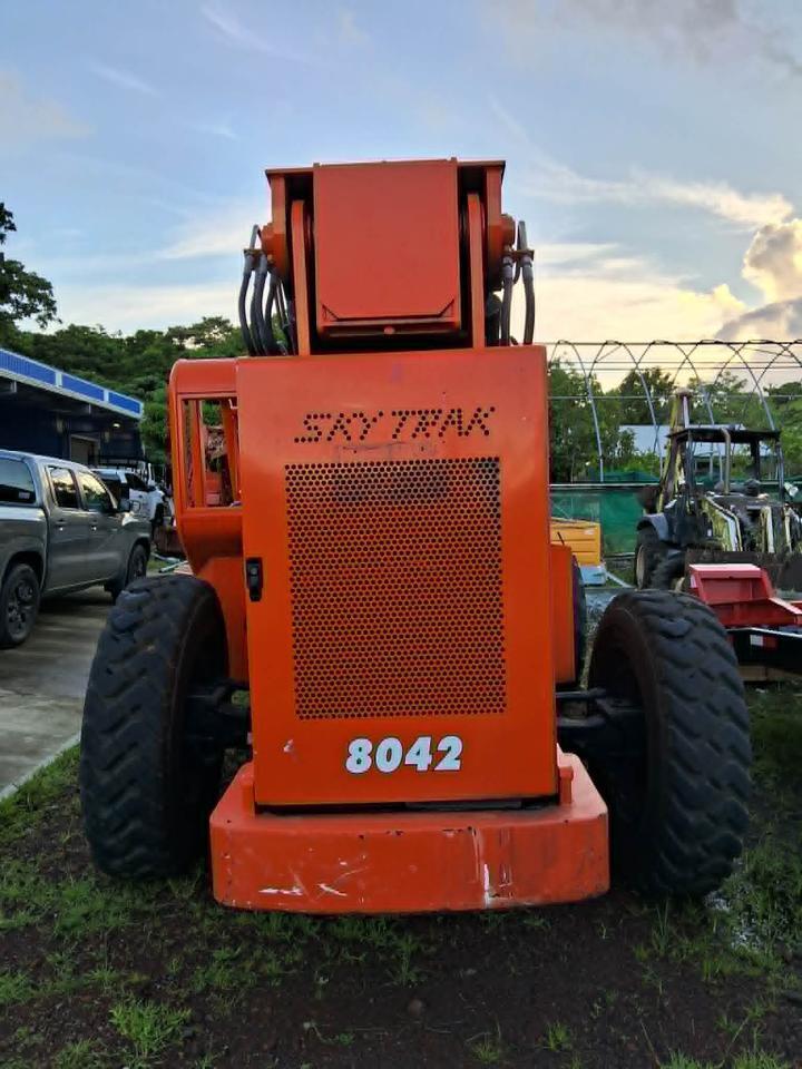 2008 JLG Skytrak Telehandler 8042 Pago Pago 2008 JLG Skytrak Telehandler 8042 Pago Pago