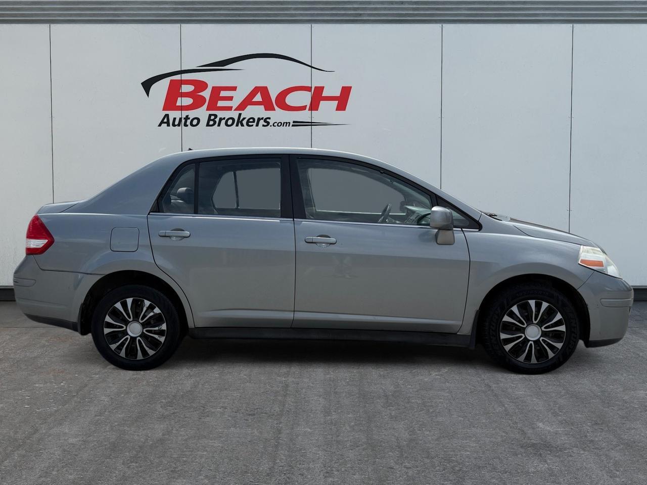 2008 Nissan Versa 1.8 S, A/C, USB, CD PLAYER, POWER MIRRORS, POWER LOCKS, POWER WINDOW, KEYLESS ENTRY, LOW MILES , COME AND TEST DRIVE TODAY! Norfolk VA 2008 Nissan Versa 1.8 S, A/C, USB, CD PLAYER, POWER MIRRORS, POWER LOCKS, POWER WINDOW, KEYLESS ENTRY, LOW MILES , COME AND TEST DRIVE TODAY! Norfolk VA
