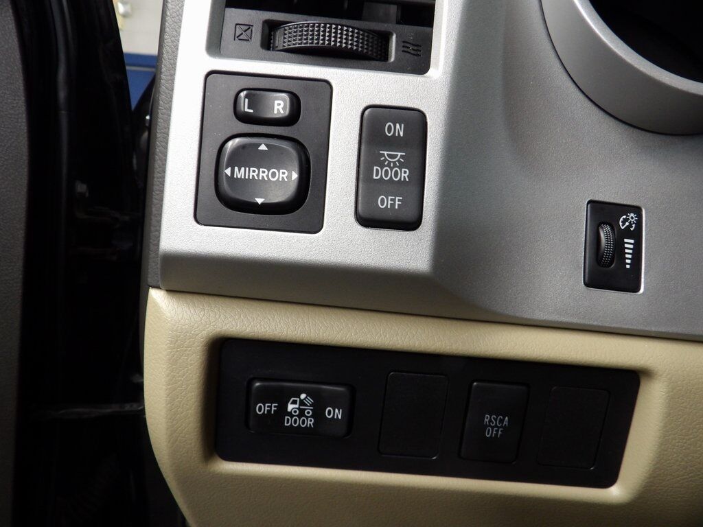 2008 Toyota Tundra 4x4 Double Cab SR5 Fond du Lac WI