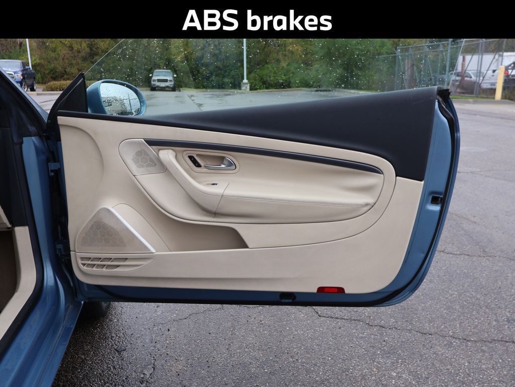 2008 Volkswagen Eos Komfort Edition