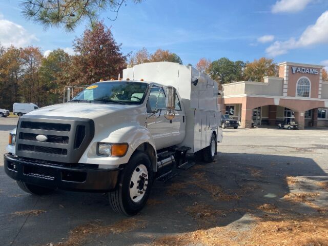 2009 Ford F-750 XLT CREW CAB SERVICE BODY Charlotte NC 2009 Ford F-750 XLT CREW CAB SERVICE BODY Charlotte NC