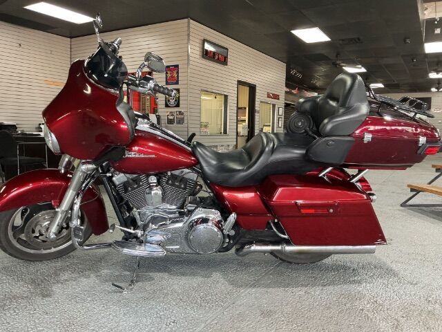 2009 Harley-Davidson FLHX -