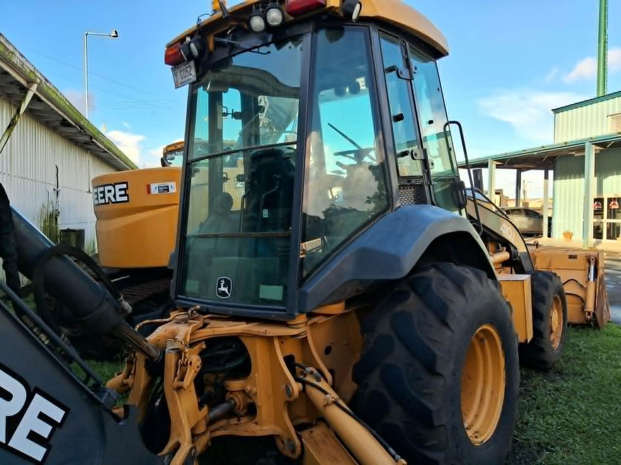 2009 John Deere 410J Series Pago Pago 2009 John Deere 410J Series Pago Pago