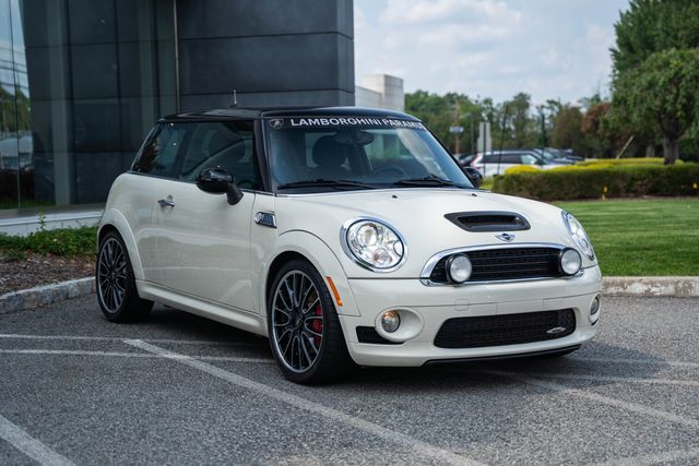 2009 MINI John Cooper Works Base Paramus NJ 2009 MINI John Cooper Works Base Paramus NJ