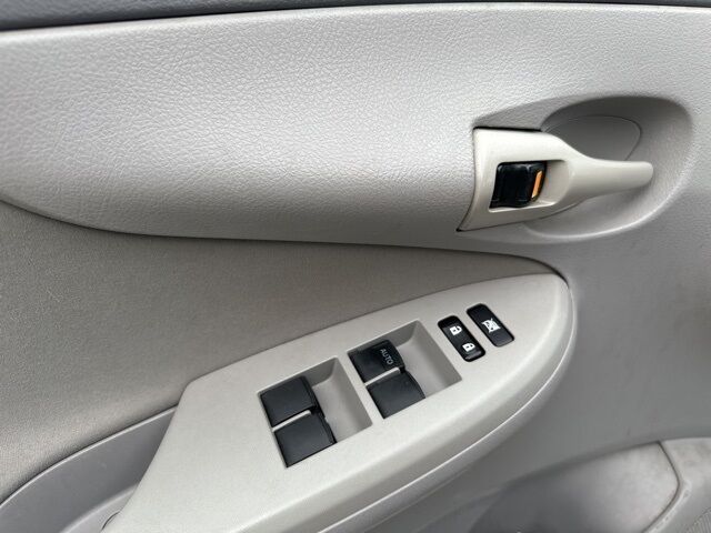 2009 Toyota Corolla LE Watertown SD 2009 Toyota Corolla LE Watertown SD