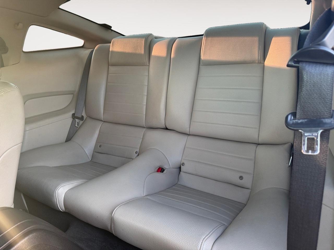 2010 Ford Mustang V6, BLUETOOTH, USB, AUX, STEERING WHEEL CONTROLS, POWER MIRRORS, POWER DRIVER SEATS, SPARE TIRE, LOW MILES, THIS IS A GREAT CAR FOR A GREAT PRICE! Norfolk VA 2010 Ford Mustang V6, BLUETOOTH, USB, AUX, STEERING WHEEL CONTROLS, POWER MIRRORS, POWER DRIVER SEATS, SPARE TIRE, LOW MILES, THIS IS A GREAT CAR FOR A GREAT PRICE! Norfolk VA