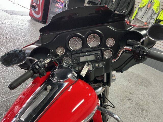 2010 Harley-Davidson Electra Glide Ultra Limited RED Lubbock TX