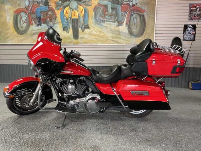 2010 Harley-Davidson Electra Glide Ultra Limited RED Lubbock TX
